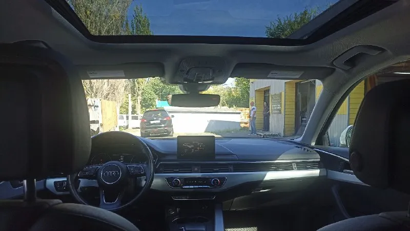 Продам audi а4 кузов b9 2017года коробка автомат пробег 114000 авто привосходное цена 2400000 тел+79496419128 📲 tg: @artemret20 📞 звоните: +7(949)6419128 - фотография - 3
