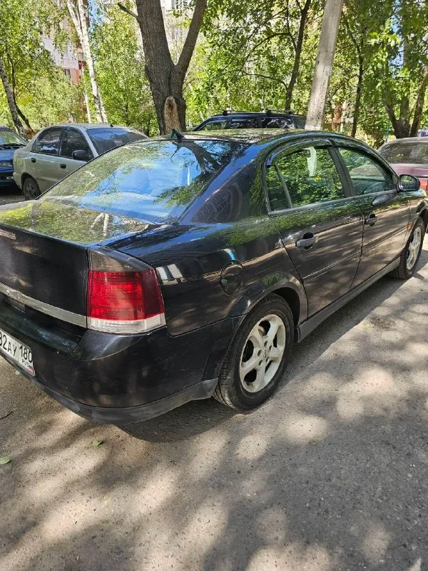 Opel vectra c 2002г двигатель: 1.8 бензин пробег: 305000 коробка: механика комплектация: электропривод боковых зеркал, электроподогрев зеркал, регулировка передних сидений (передние сиденья с регулировкой по высоте ), поясничная опора в передних сиденьях, разделительный подлокотник спереди, разделительный подлокотник сзади, центральный замок, ключ ду (дистанционный ключ), электрические стеклоподъемники передние, abs, esp. tcs, кондиционер ( раздельный климат-контроль 2 зоны ), запасное колесо. есть нюансы по лкп. двигатель работает ровно. обслуживалась машина в срок, все расходники менялись вовремя. полностью новая подвеска, перебрана тормозная система. 2 комплекта ключей. цена: 500.000р + торг осмотр донецк - кировский район, текстильщик контакты: +79493181444 ( telegram ) 📞 звоните: +7(949)3181444 - фотография - 2