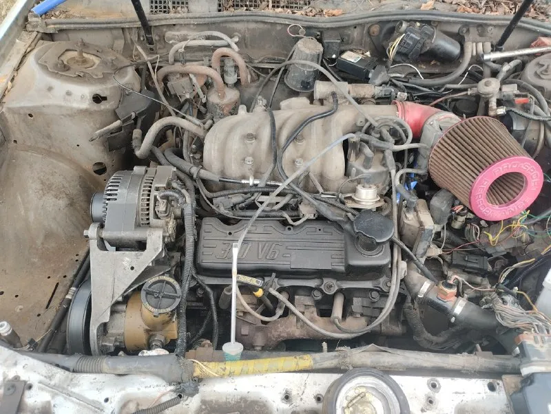 Продам запчасти ford таурус 1995г, или целиком 150т и торг, запускается акпп работает только в авари... - фотография