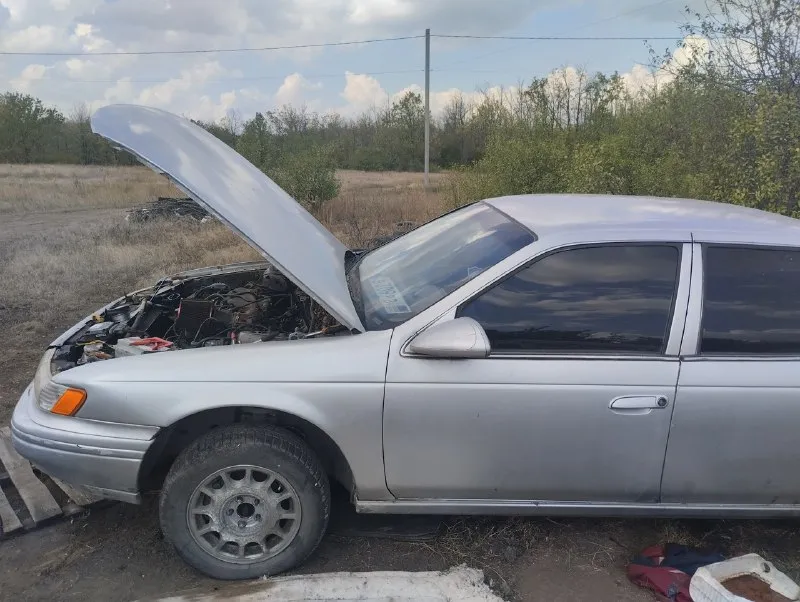 Продам запчасти ford таурус 1995г, или целиком 150т и торг, запускается акпп работает только в аварии. +79498308016 📞 звоните: +7(949)8308016 - фотография - 3
