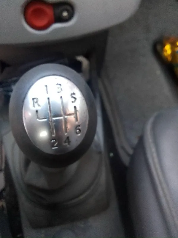 Срочно продам renault клио3 1,5cdi турбо самый мощный из линейки 6 ст мкпп кондер эур стеклоподъёмники комплект литых дисков на зиме 600₽ переоформление обмен на пикап или бус +79493013777 📞 звоните: +7(949)3013777 - фотография - 4