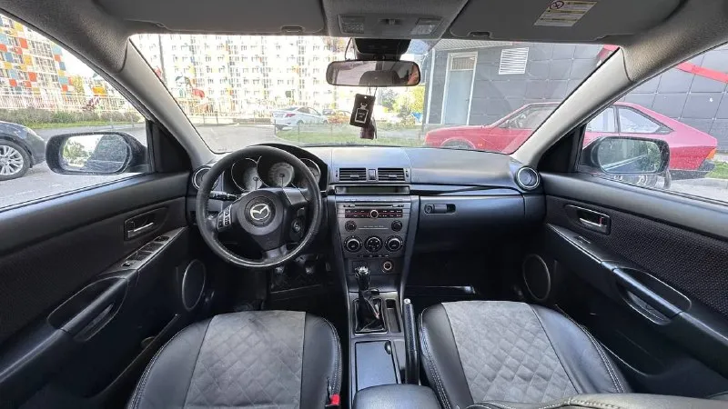 Мазда 3 2007 года 2.0 бензин механика 6 180 регион цена 750 тыс рублей торг тел +79497136509 - фотография - 2