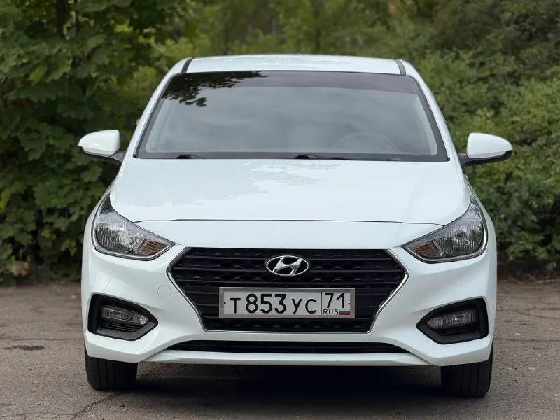 Hyundai solaris год: 2020 двигатель: 1.6 бензин кпп: механика привод: передний пробег:52000км автомобиль в идеальном состоянии, 1 хозяин, без дтп, весь в заводском окрасе! цена:1.520.000₽ 📞 🇷🇺 звоните: +79496107823 - фотография - 2