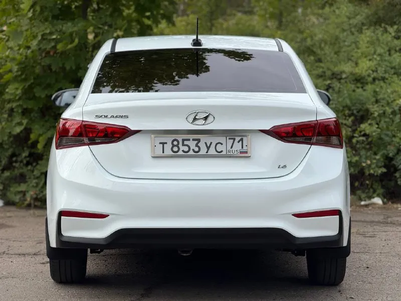 Hyundai solaris год: 2020 двигатель: 1.6 бензин кпп: механика привод: передний пробег:52000км автомобиль в идеальном состоянии, 1 хозяин, без дтп, весь в заводском окрасе! цена:1.520.000₽ 📞 🇷🇺 звоните: +79496107823 - фотография - 6