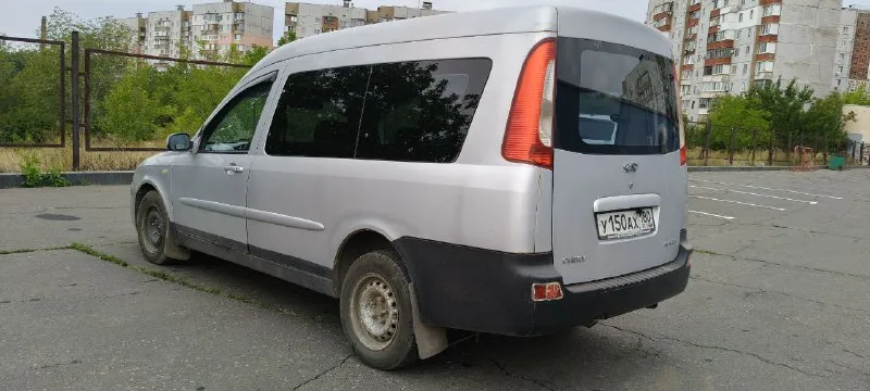 🔥chery karry 1.6 mt, 2008, 94 000 км 💵430 000 ₽ ☎️+79494278043 ✅владеем с момента покупки в салоне в 2008 ✅семейное авто, всегда обслуживалась, никогда не курили, пробег реальный. ✅без дтп 🔥резина вся новая и лето и зима. не прошла и пол сезона. 😱по паспорту 7 мест! сиденья как новые! всю жизнь в чехлах! 👌ооооочень вместительная, все переезды с квартир на квартиру на ней прошли. для наглядности есть фото где 2 бака по 500л в ней без проблем. 👀сзади стоят рессоры, грузи сколько хочешь. ✅кондиционер в прошлом году прошел полную ревизию, и вообще всё сделано что нужно. сел и поехал. ✅установлена камера заднего вида и видеорегистратор. 🤝по всем техническим вопросам ответим что и когда менялось. ✅переоформление без проблем. - фотография - 3