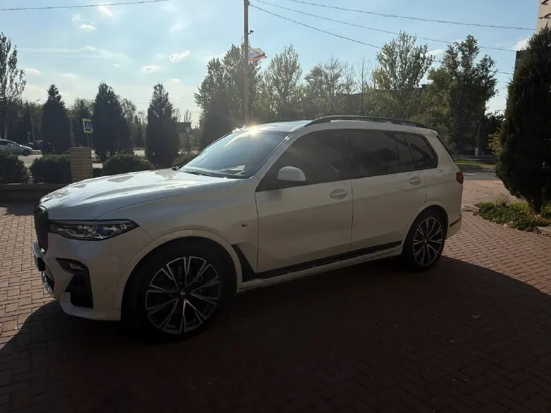 Bmw x7 2022 года, 3.0 40d пробег 89000 подробности по телефону +79495049545 цена 8.6 🍋 торг 📞 звоните: +7(949)5049545 - фотография - 2