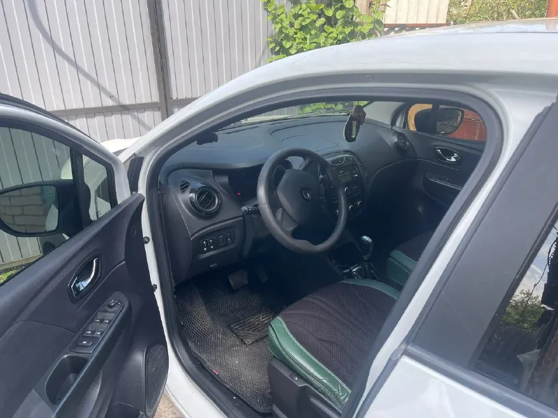 Продам renault kaptur 2018г. в 1.6 акпп кондей работает заправлен подогрев сидений по электрике все работает по технике отлично мотор коробка без нареканий по кузову есть жизненные моменты остальные вопросы в лс или по +79495118224 цена 800.000₽ торг минимальный возможен обмен г. горловка 📞 звоните: +7(949)5118224 - фотография - 3