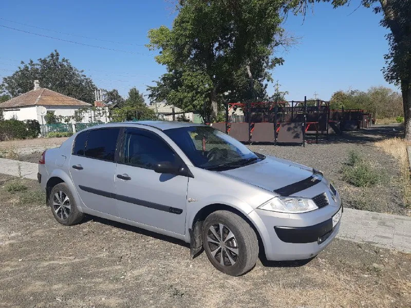 🚗 меган 2 2004 📅 год: 350000 📏 пробег: серый км 🛻 тип кузова: 0 🎨 цвет: седан 💰 цена: 480000 📞 телефон: +79495138993 👉 подписаться: @avtorynok180don 📲 tg: евгений 📞 звоните: +7(949)5138993 - фотография - 6