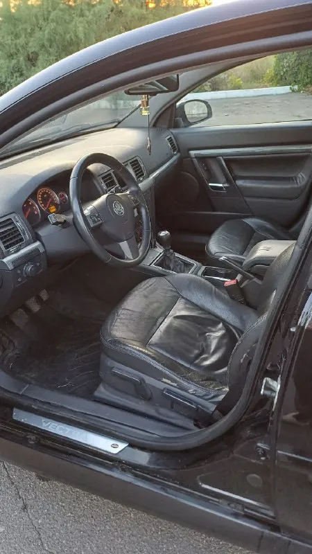 Продам 525.000 opel vecrtra 2007 г 1.8 бензин механика 236 тыс. пробег комплектация два комплекта резины два ключа оформление без проблем, будете третьим хозяином г. макеевка +79494843951 - фотография - 6