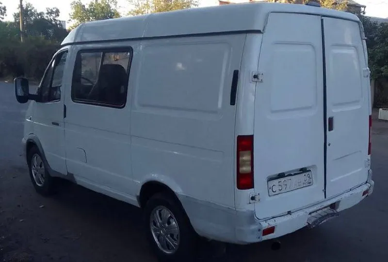 Продам автомобиль! газ соболь 2004г. газ/бензин! автомобиль в отличном техническом и внешнем состоянии! 2 хозяина! в одних руках с 2007г. мотор 405 инжектор! работает как положено! не троит не дымит, масло не расходует! по коробке передач и ходовой части все отлично! автомобиль абсолютно без вложений завел и поехал на любое расстояние! кузов целый! не ржавый и не гнилой! рама и все силовые части конструкции целые! салон чистый и опрятный! документы чистые, без штрафов/запретов и прочего! цена 480.000т торг после осмотра! тел: +7 (949) 426-74-93, плохая связь, дозваниваетесь! или же пишите/звоните на telegram: +7 905 496 0638. - фотография - 4