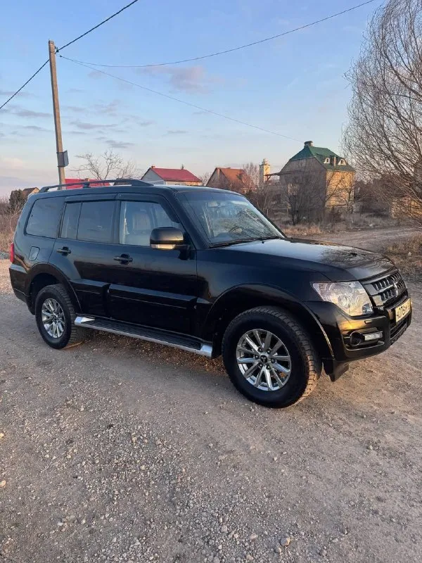 Mitsubishi pajero 2014 года цена авто: 2.500 000 руб. предлагаем вашему вниманию mitsubishi pajero п... - фотография