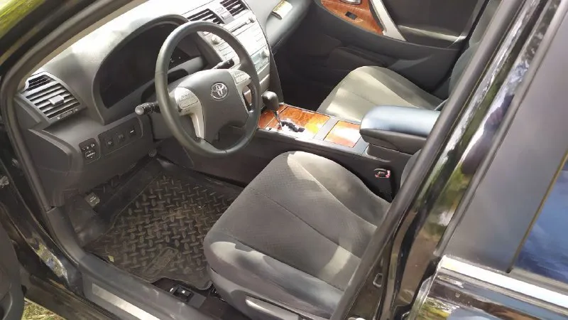 Продам тойоту камри. 2008 г. в. мотор 2.4 l коробка автомат технически в отличном состоянии. по кузову есть царапины/вмятины. я второй владелец по стс и птс. машина местная, была на укр. и днр учёте. осмотр автомобиля в макеевке цена 870.000 торг есть. +7 (949) 328 26 37 - фотография - 3