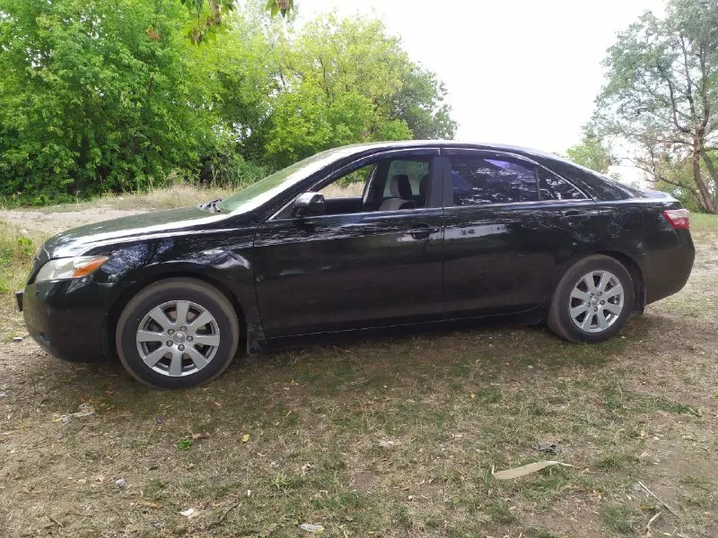 Продам тойоту камри. 2008 г. в. мотор 2.4 l коробка автомат технически в отличном состоянии. по кузову есть царапины/вмятины. я второй владелец по стс и птс. машина местная, была на укр. и днр учёте. осмотр автомобиля в макеевке цена 870.000 торг есть. +7 (949) 328 26 37 - фотография - 5
