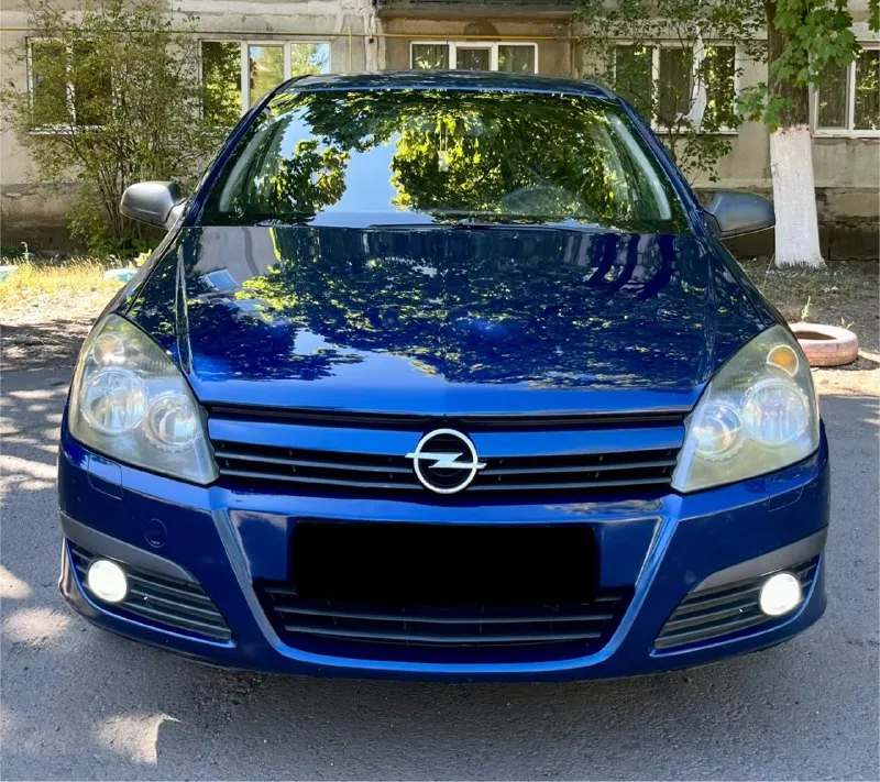 Opel астра. пробег родной 200.000 opel astra h. по кузову проблeм нет, бережная эксплуaтaция, без гн... - фотография