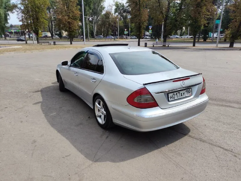 Продам свой mercedes w211 2006г. двиг. (280) 3л. полный привод. пробег реал. 257т. км. резина два комплекта на дисках. цена 900т. обмена торга нет. тел. +7(949) 3248840 📲 tg: олег 📞 звоните: +7(949)3248840 - фотография - 4
