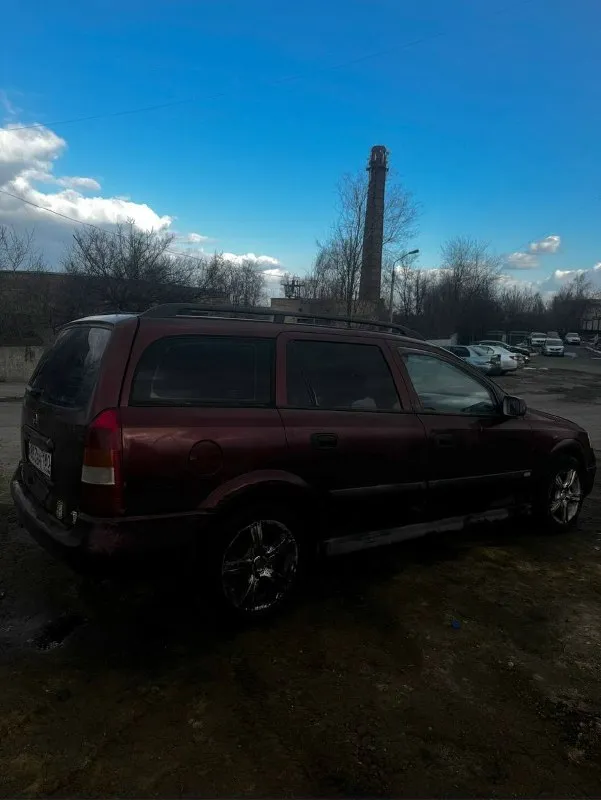 Автор: [ продам opel астра (универсал)🛞 1.6 8 клоп ️на зиме год 1998 ️по машине ходовая✅ двигатель✅ документы ✅ стоит неплохая штатная музыка ️на титанах стекло подъёмники центральный замок гур новый контрактный двигатель, новая ходовка перебранная коробка кузов не гнилой и не ржавый полное переоформление, +79493668187 снежное цена 220тыс торг такая цена из-за срочности 📞 звоните: +7(949)3668187 - фотография - 3