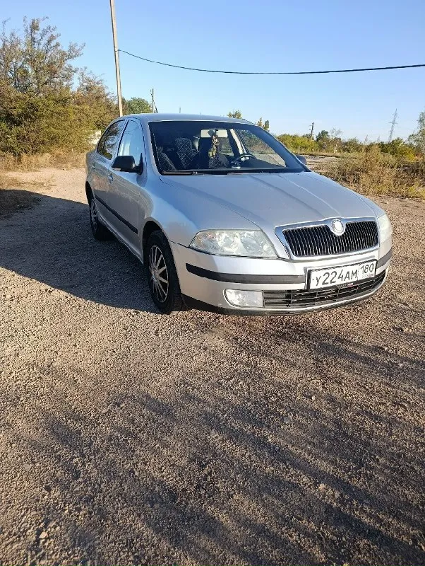 Skoda октавия а5 2008 года, двигатель 1.6 на механике. по технической части всё отлично, обслужена. цена 700.000+ хороший торг. звонить +79493913201 📞 звоните: +7(949)3913201 - фотография - 5