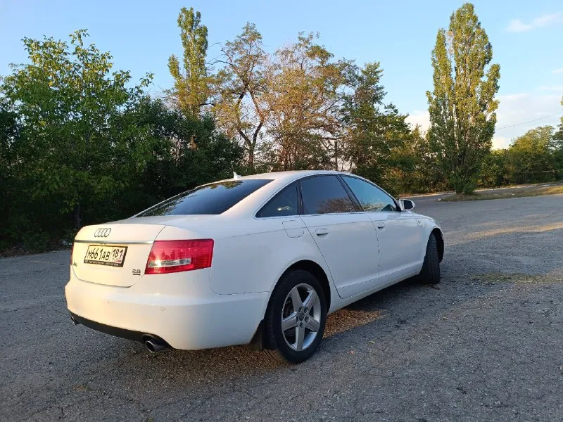 Продам audi а6с6 2.8 fsi 2008 год выпуска 215000 км пробега в хорошем состоянии без вложений два собственника бралась у дилера в ростове максимальная комплектация все вопросы по телефону+79591247637 осмотр г брянка 1700000₽ торг. 📞 звоните: +7(959)1247637 - фотография - 5