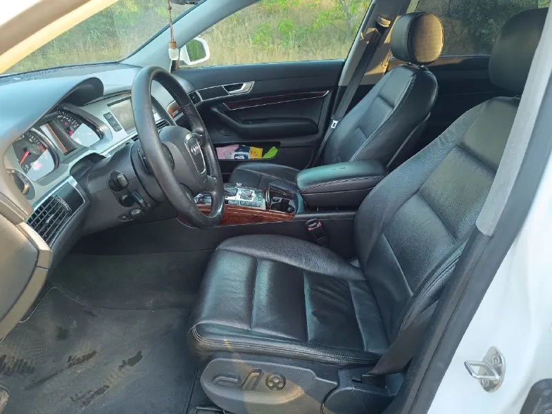 Продам audi а6с6 2.8 fsi 2008 год выпуска 215000 км пробега в хорошем состоянии без вложений два собственника бралась у дилера в ростове максимальная комплектация все вопросы по телефону+79591247637 осмотр г брянка 1700000₽ торг. 📞 звоните: +7(959)1247637 - фотография - 8