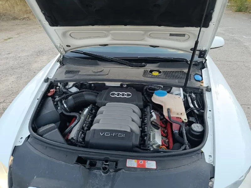 Продам audi а6с6 2.8 fsi 2008 год выпуска 215000 км пробега в хорошем состоянии без вложений два собственника бралась у дилера в ростове максимальная комплектация все вопросы по телефону+79591247637 осмотр г брянка 1700000₽ торг. 📞 звоните: +7(959)1247637 - фотография - 9