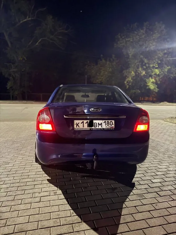 Ford focus 2 (рестайлинг). 2008 г. , сборка германия. комплектация chia. круиз, датчик света, датчик дождя, доводчики стекл, подогрев сидений, климат, подогрев зеркал, электро пакет. зеркало заднего вида с автозатемнением. хороший свет, ближний, дальний, туманки led. мотор 1.8, 5-мкпп. 287500 км. г. донецк. продажа только с полным переоформлением. цена 690 000₽ торг у капота. тел. +79495210540 (тг). - фотография - 6