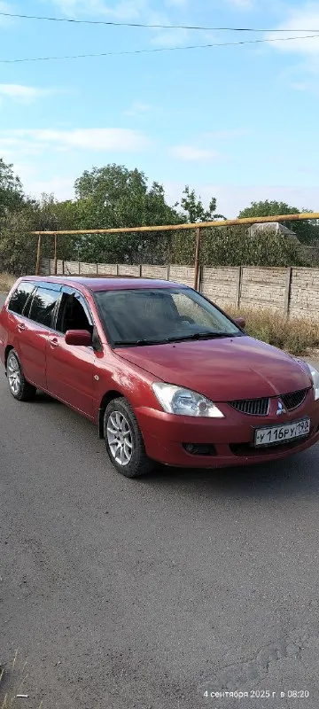 Продам mitsubishi lancer 9, универсал 2004г,1.6, мкпп, абс, кондиционер, 4эл. стекл. , обогрев сидений, зеркал, салон в хорошем состоянии. пробег 204т. новый стартер, генератор, передние амортизаторы, аккумулятору меньше года. авто без единой ошибки на бк. с документами порядок, без штрафов, ограничений и т. д. из минусов:двигатель подъедает масло, на лобовом трещина, требуется замены гофры. осмотр г. донецк, кировский район. цена 300т. +79495276064 📞 звоните: +7(949)5276064 - фотография - 3