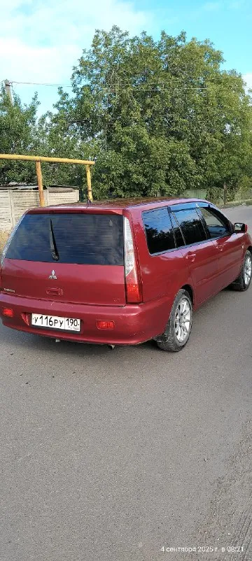 Продам mitsubishi lancer 9, универсал 2004г,1.6, мкпп, абс, кондиционер, 4эл. стекл. , обогрев сидений, зеркал, салон в хорошем состоянии. пробег 204т. новый стартер, генератор, передние амортизаторы, аккумулятору меньше года. авто без единой ошибки на бк. с документами порядок, без штрафов, ограничений и т. д. из минусов:двигатель подъедает масло, на лобовом трещина, требуется замены гофры. осмотр г. донецк, кировский район. цена 300т. +79495276064 📞 звоните: +7(949)5276064 - фотография - 5