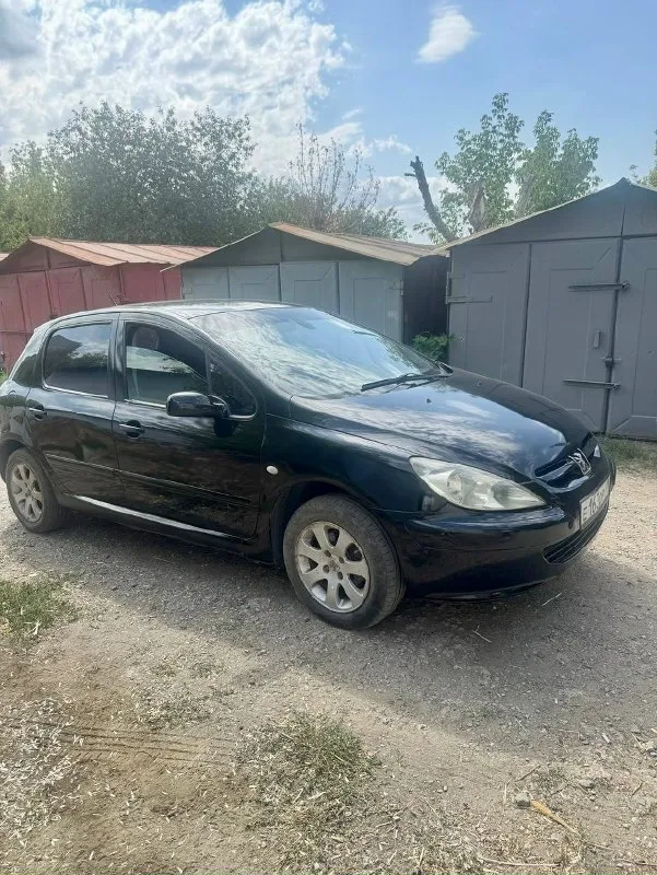 Peugeot 307 двигатель 1.6 бензин коробка механика двигатель работает ровно. много что сделано по ходовой. салон в отличном состоянии. кузов не гнилой. весь ровный. пороги и дно отлично. машина не пригон. куплена в украине была. всю жизнь в донецке. укр документы и номера есть днр документы и номера есть. хозяйка в донецке. переоформление без проблем. вы будете первым хозяином в рф. авто по низу ранка цена 230 и хороший очень торг. авто в донецке. ленинский район +7 (949) 355-68-66 📞 звоните: +7(949)3556866 - фотография - 5