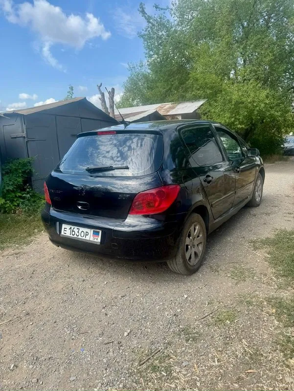 Peugeot 307 двигатель 1.6 бензин коробка механика двигатель работает ровно. много что сделано по ходовой. салон в отличном состоянии. кузов не гнилой. весь ровный. пороги и дно отлично. машина не пригон. куплена в украине была. всю жизнь в донецке. укр документы и номера есть днр документы и номера есть. хозяйка в донецке. переоформление без проблем. вы будете первым хозяином в рф. авто по низу ранка цена 230 и хороший очень торг. авто в донецке. ленинский район +7 (949) 355-68-66 📞 звоните: +7(949)3556866 - фотография - 6