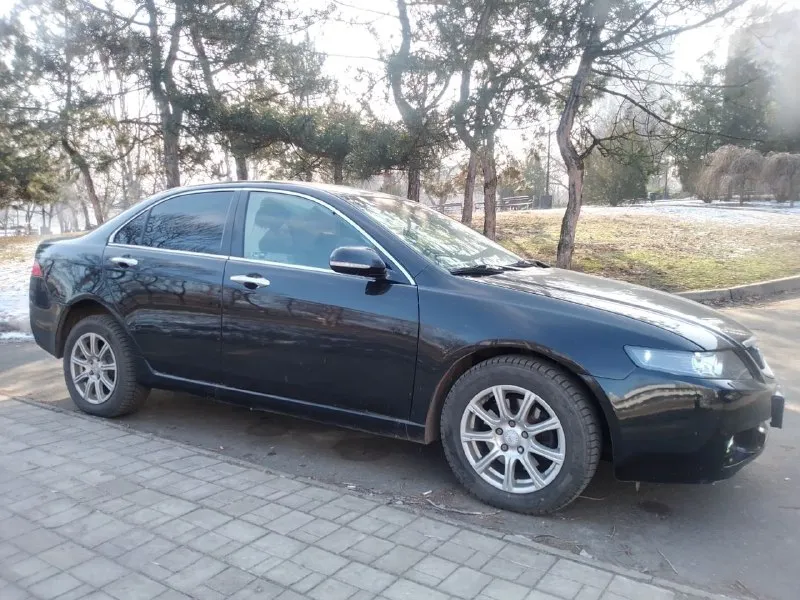 Honda аккорд 7. 2003г. бензин механика 2.0 155 л/с собственник не перекуп. машина в хорошем состоянии как внешне так и внутри салон не прокурен. машину брал для себя на запчасти деньги не жалел. много чего было сделано описывать все нет смысла расскажу всё по телефону. летняя резина тоже на титанах. цена 800 000. телефон +7949 30 666 51 📞 звоните: +7(949)3066651 - фотография - 5