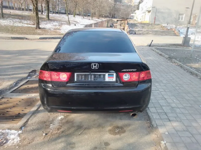 Honda аккорд 7. 2003г. бензин механика 2.0 155 л/с собственник не перекуп. машина в хорошем состоянии как внешне так и внутри салон не прокурен. машину брал для себя на запчасти деньги не жалел. много чего было сделано описывать все нет смысла расскажу всё по телефону. летняя резина тоже на титанах. цена 800 000. телефон +7949 30 666 51 📞 звоните: +7(949)3066651 - фотография - 6