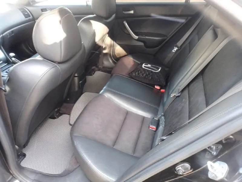 Honda аккорд 7. 2003г. бензин механика 2.0 155 л/с собственник не перекуп. машина в хорошем состоянии как внешне так и внутри салон не прокурен. машину брал для себя на запчасти деньги не жалел. много чего было сделано описывать все нет смысла расскажу всё по телефону. летняя резина тоже на титанах. цена 800 000. телефон +7949 30 666 51 📞 звоните: +7(949)3066651 - фотография - 8