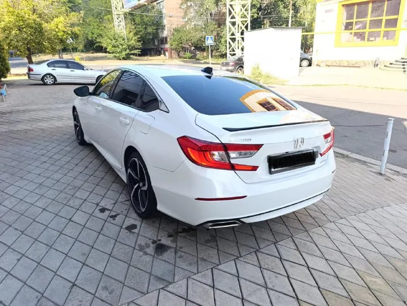 Продам 🔥🔥🔥 honda accord 2020г. 1.5л автомат пробег 70тыс. км 🔥2.2млн ₽ vin: 1hgcv1f39ma028533 тел. +79493819924 телег. +79493819924 - фотография - 4