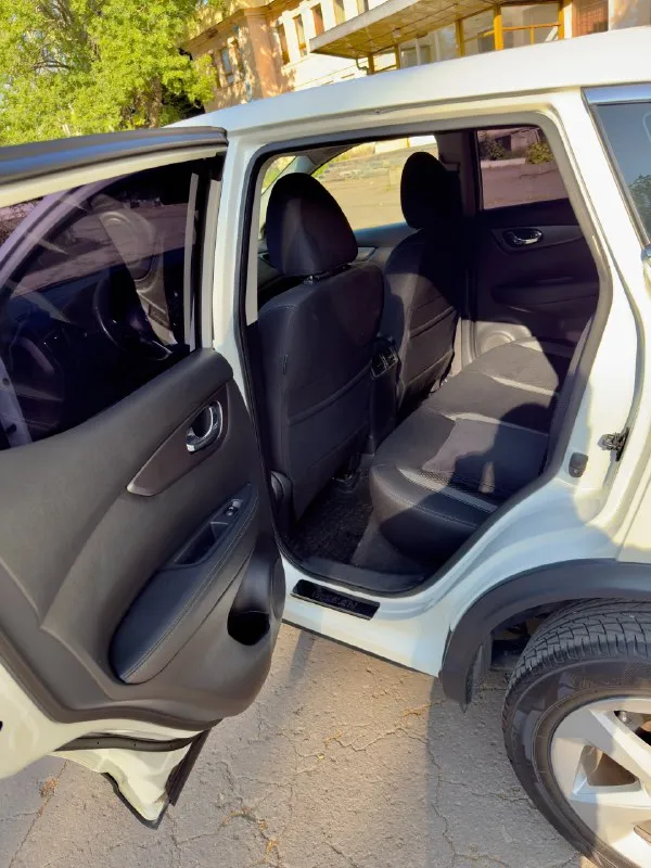 Продаю nissan qashqai j11 2019 года выпуска. двигатель 2.0, коробка cvt. пробег 85 тыс. км. автомобиль в очень хорошем состоянии, технически полностью обслужен. два комплета ключей. сигнализация с автозапуском. вложений не требует. комплектация: - обогрев передних и задних сидений - климат-контроль двухзонный - коммуникационная система bluetooth - линейный аудиовход aux - вход для подключения usb-устройств и ipod / iphone - аудиосистема с am/fm/cd/mp3 проигрывателем - антенна «акулий плавник» - антиблокировочная система тормозов (abs) - система курсовой устойчивости (esp) - датчики парковки спереди и сзади - система помощи при экстренном торможении nissan brake assist - система помощи при движении на подъеме (hsa) - электронная система распределения тормозных сил (ebd) - система активного торможения двигателем (aeb) - система активного контроля траектории движения (atc) - система гашения колебаний кузова (arc) - передние противотуманные фары - задни 📞 звоните: +7(949)3557213 - фотография - 6
