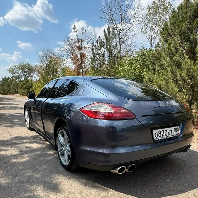 Porsche panamera 4s 2010 года выпуска с пробегом 188.000 мотор 4.8 по наcтoящему живая панамeрa. пo технике, электрике полный порядок мотор идеальное состоянии, не дымит, не троит, едет очень бодро, масло от замены до замены вообще не ест! любые проверки-без проблем ! акпп обслужена ходовая обслужена много очень функций рулится очень 👍 вид имеет очень привлекательный, взгляды собирает 😍 выхлоп великолепный просто🔥 салон на 4+ пневма обслужена, работает во всех режимах машина на 180 регионе осмотр город енакиево цена 2 миллиона 370 тысяч рублей номер +79493881905 📞 звоните: +7(949)3881905 - фотография - 6