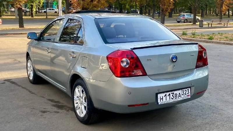 ✅geely mk 2 ✅2012 год выпуска ✅1 собственник с момента покупки ✅покупалась в автосалоне в донецке в 2012 году ✅сигнализация ✅два ключа ✅гаражное хранение ✅двигатель 1.5 ✅кондиционер заправленный ✅парктроник ✅работает каждая кнопочка ✅практически новая летняя резина автомобиль без вложений, кто ищет хороший автомобиль, звоните осмотр донецк цена 395.000 номер для связи +79494155434 - фотография - 2