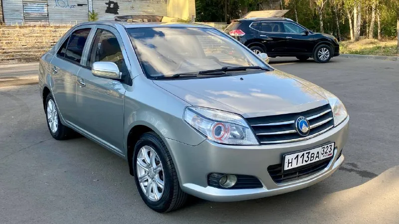 ✅geely mk 2 ✅2012 год выпуска ✅1 собственник с момента покупки ✅покупалась в автосалоне в донецке в 2012 году ✅сигнализация ✅два ключа ✅гаражное хранение ✅двигатель 1.5 ✅кондиционер заправленный ✅парктроник ✅работает каждая кнопочка ✅практически новая летняя резина автомобиль без вложений, кто ищет хороший автомобиль, звоните осмотр донецк цена 395.000 номер для связи +79494155434 - фотография - 4