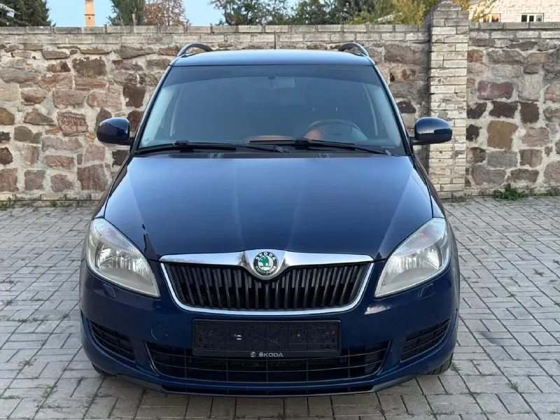 ✅ skoda fabia универсал ✅куплена новой в салон(не пригон!) ✅ 1.4 ✅бензин ✅год выпуска 2011 ✅пробег 198 тыс. км ✅гаражное хранение ✅авто без дтп! ✅без коррозии!!! комплектация ✅климат контроль ✅подушки безопасности ✅эл. регулеровка зеркал ✅бортовой компьютер ✅корректор фар ✅расход топлива трасса 5.5/ город 6.5 🔥в подарок новому владельцу ✅полный бак топлива ✅полное сопровождение в мрэо 🔥 донецк стоимость 675.000.₽🔥 (возможен обмен, на обмен дороже! или оценивайте ваши авто адекватно) тел. +7949-50-800-60 📲 tg: @favorite_lada_dpr 📞 звоните: +7(949)5080060 - фотография - 5