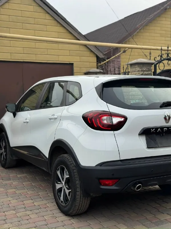 Продам кроссовер 🔥🔥 🔥🔥🔥 renault kaptur (каптур) 2019г ‼‼‼‼ 1.6 бензин, коробка автомат. 🛻🛻🛻 пробег 102т. км. (реальный)‼✅круиз-контроль ✅abs с электронным распределением тормозных усилий и режимом экстренного торможения afy ✅esp(система стабилизации курсовой устойчивости)+hsa(система помощи при трогании на подъеме) ✅airbag подушки безопасности ✅центральный замок ✅задний парктроник ✅led дневные ходовые огни с противотуманными фарами. ✅регулировка руля. ✅регулировка сиденья водителя по высоте ✅кожаный мультируль с 📞 звоните: +7(949)4122575 - фотография - 5