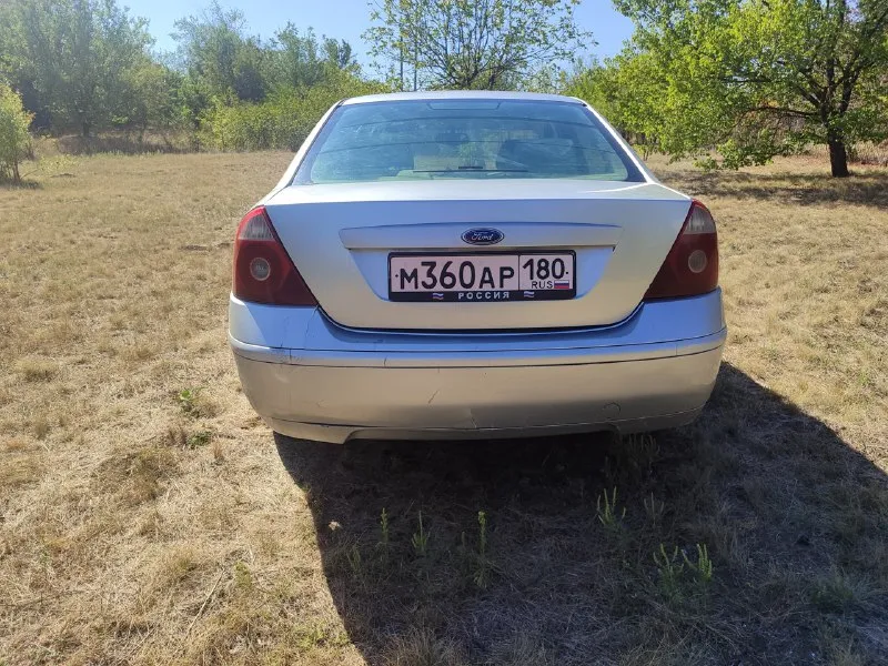 Продам 220 000 тысяч рублей, ford mondeo 3, мотор v6 2.5 170 л. с едет как положено, кпп механика 5 ступка, работает отлично, по ходовке тоже все хорошо, недавно менял передние рычаги, шаровые, стойки стабилизатора и т. д, новые тормозные блины, колодки, комплектация с климатом(нужно заправлять слабое давление) 4 стекло подъемника, электро регулировка зеркал, подогрев сидений, авто затемнение зеркало заднего вида, гидроусилитель руля, пороги страдают, в остальном полностью целый, внешний вид на фото есть моменты, продажа только с переоформлением, находится в нижней крынке, телефон для связи +79493959606 либо +79494108463 📞 звоните: +7(949)3959606 - фотография - 2
