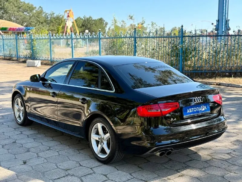 🇩🇪 audi a4 s-line 💰цена: 1 550 000р 🏢город: мариуполь 📅год выпуска: 2015 🧾пробег: 175 356 км. ⚙️двигатель: 1.8 tfsi ⛽топливо: бензин ⚙️кпп: механика 6 ст. 📞 телефон: +7-949-727-41-51 +7-949-551-91-52 +7-989-263-55-56 💾 описание: - фотография - 5