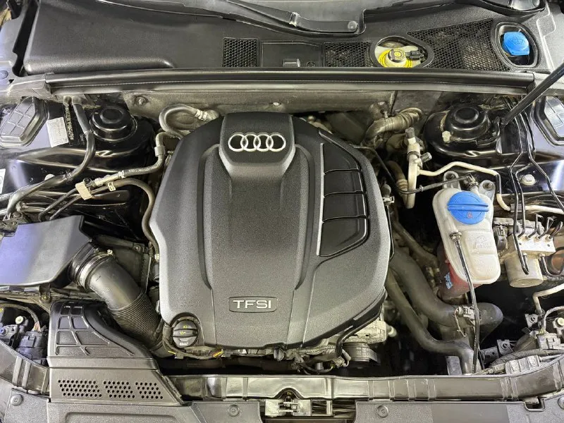 🇩🇪 audi a4 s-line 💰цена: 1 550 000р 🏢город: мариуполь 📅год выпуска: 2015 🧾пробег: 175 356 км. ⚙️двигатель: 1.8 tfsi ⛽топливо: бензин ⚙️кпп: механика 6 ст. 📞 телефон: +7-949-727-41-51 +7-949-551-91-52 +7-989-263-55-56 💾 описание: - фотография - 7