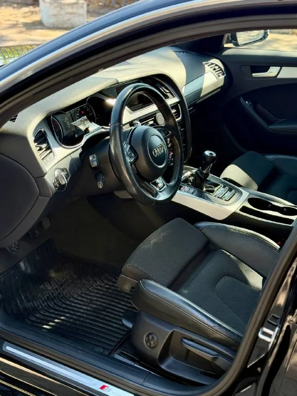 🇩🇪 audi a4 s-line 💰цена: 1 550 000р 🏢город: мариуполь 📅год выпуска: 2015 🧾пробег: 175 356 км. ⚙️двигатель: 1.8 tfsi ⛽топливо: бензин ⚙️кпп: механика 6 ст. 📞 телефон: +7-949-727-41-51 +7-949-551-91-52 +7-989-263-55-56 💾 описание: - фотография - 8