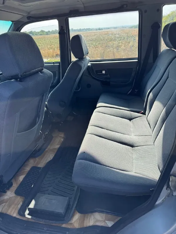 Продаю уаз патриот 2006 года! в хорошем состоянии!очень тяговитый, едет бодро! ходовая не беспокоит, двигатель отрабатывает хорошо ! патриот в хорошей комплектации,4 электростеклоподьемниа! музыка хорошая ! стоит газ 4.все работает! салон ухоженный, люк работает отлично ! автомобиль без дтп, ﻿поменял масло, фильтра, ﻿заменил антифриз! ﻿поставили новый аккумулятор ﻿поставил резину! рассмотрю обмен ! цена 480 т. р связь +79495946577 +79494423439 - фотография - 6