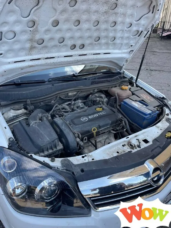 Opel astra h 2012 год выпуска. двигатель 1.6 16 клапанный кпп механика. пробег родной 119000 км я собственник, владею автомобилем 1,5 года. покупал с пробегом 101000 км. автомобиль в отличном состоянии. в дтп не успвствовал. полностью обслужен. ходовка в отличном состоянии, ничего не стучит. двигатель не дымит, работает ровно. масло не расходует. кпп, электрика- всё исправно. вложений не требует абсолютно. богатая комплектация: -4электро стеклоподъёмника -климат контроль (холодит отлично) -круиз контроль -датчик дождя -датчик света -обогрев сидений - обогрев зеркал -air bag -abs -центральный замок -линзованые ксеноновые фары - 2 оригинальных ключа салон автомобиля в прекрасном состоянии. работает каждая кнопка. не так давно установил новые чехлы на сиденья. авто юридический чист. документы в полном порядке, переоформление обязательно. цена 670000 рублей. торг только после осмотра осмотр г. макеевка, район черёмушки +79490238121 - фотография - 8