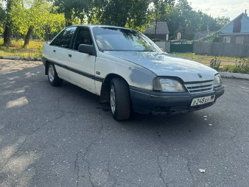 Продам два авто, один на полном ходу другой под восстановление. 1) opel омега а 87года, 2л двигатель бенз/газ достаточно бодрая для своих лет, рыжики присутствуют в малом количестве. кузов старый немецкий оцинкованный. бортовой компьютер, коробка автомат, люк. чистый ухоженный салон. едет на 10 из 10 по кузову на 7/10. можно взять в проект. цена вопроса 150к 2) nissan альмера g15 2016 года 103к пробег. комплектация комфорт+ автомат кондиционер 2 владельца. дтп не зарегистрировано хороший вариант под восстановление и дальнейшую продажу цена 290к ее стоимость на рынке в хорошем состоянии в этой комплектации 680-900к в рф. можем договориться за 420к за обе. номер +79990002852(сот. оп. миранда) 📲 tg: @bazhench1k 📞 звоните: +7(999)0002852 - фотография - 3