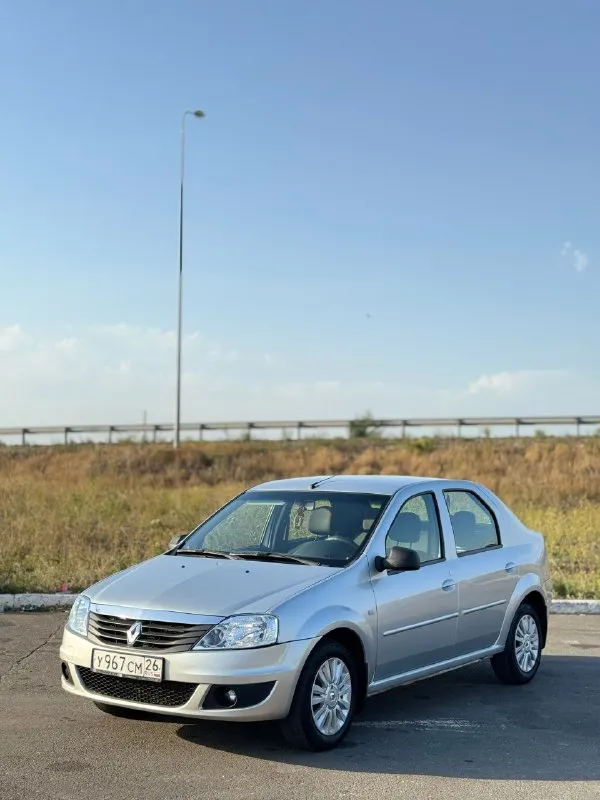 Продам renault logan (renault логан) 2011 года. 1.6 механика, кондиционер. пробег 191 000 км. 2 хозя... - фотография