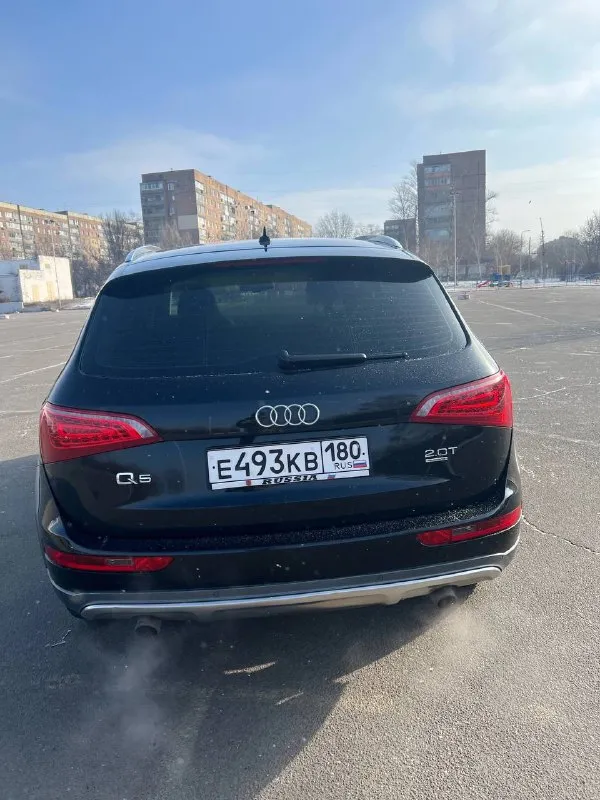 Продам- audi q5 s line guattro|2010г 2.0 бензин-✅ оригинальный пробег 164000 полный привод квадро-✅ салон в идеальном состоянии кожа-✅ электропривод багажника-✅ подогрев сидений -✅ электро регулировка сидений водителя и пассажира-✅ подкачка спины-✅ ломающиеся сиденья-✅ климат контроль двухзонный-✅ круиз контроль-✅ мульте медиа-✅ мулъте руль-✅ качественная музыка с заводским сабвуфером-✅ заводской монитор✅ резина зима лето диски r19-✅ переоформление без проблем ‼️ осмотр- донецк цена-1.3 +79493916312 📲 tg: максим 📞 звоните: +7(949)3916312 - фотография - 2