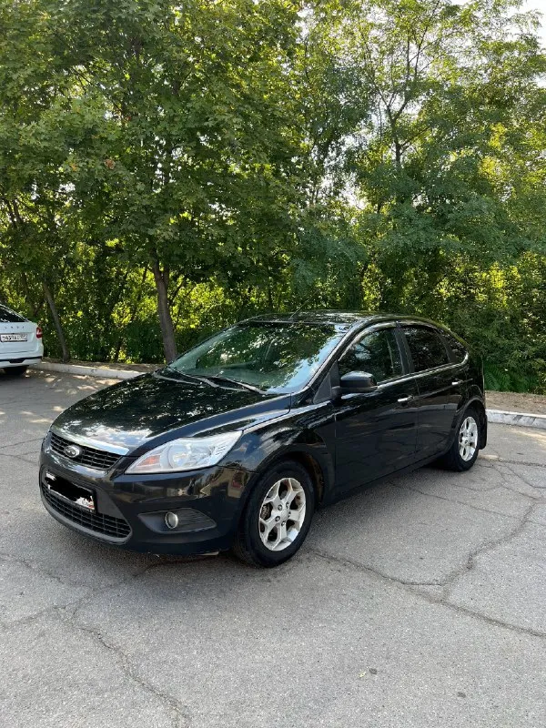 Продам ford фокус 1.6 механика 2009года выпуска. двигатель, коробка без нареканий. новое сцепление, новый комплект грм. заменены патрубки системы охлаждения. машина обслужена. стаканы, лонжероны, дно пороги все целое. с документами полный порядок, любое переоформление. цена 540₽, разумный торг на месте. осмотр г. луганск, звонить писать в любое время +79592671798 +79595026757 📞 звоните: +7(959)2671798 - фотография - 2