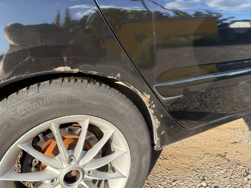 Продам mitsubishi lancer 9 2006 г. в. пробег: 264.000 км объем: 1.6 ат цена: 300000 пока есть мой вариант контакты: +79496990216 в техническом плане без нареканий, по кузову есть возрастные проблемы они видны на фото. по электрике все работает. - мультимедиа с блютуз; - подогрев передних сидений, заднего стекла, зеркал заднего вида; - 4 стеклоподъемника; - кожаный руль; - фотография - 7